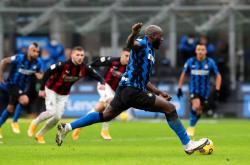 爱游戏清晨西甲传出新动向，法兰克福更衣室发声，管理层表态——赛场秩序良好，心理建设被强调的简单介绍